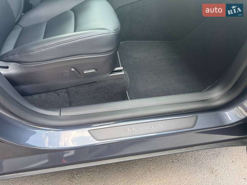 Внедорожник / Кроссовер Tesla Model Y 2022 в Киеве фото 14 Внедорожник / Кроссовер Tesla Model Y 2022 в Киеве