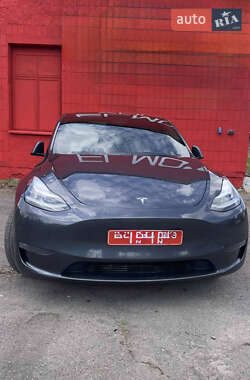 Позашляховик / Кросовер Tesla Model Y 2021 в Києві