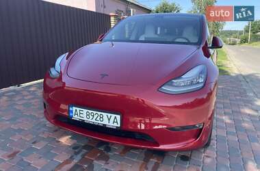 Внедорожник / Кроссовер Tesla Model Y 2021 в 