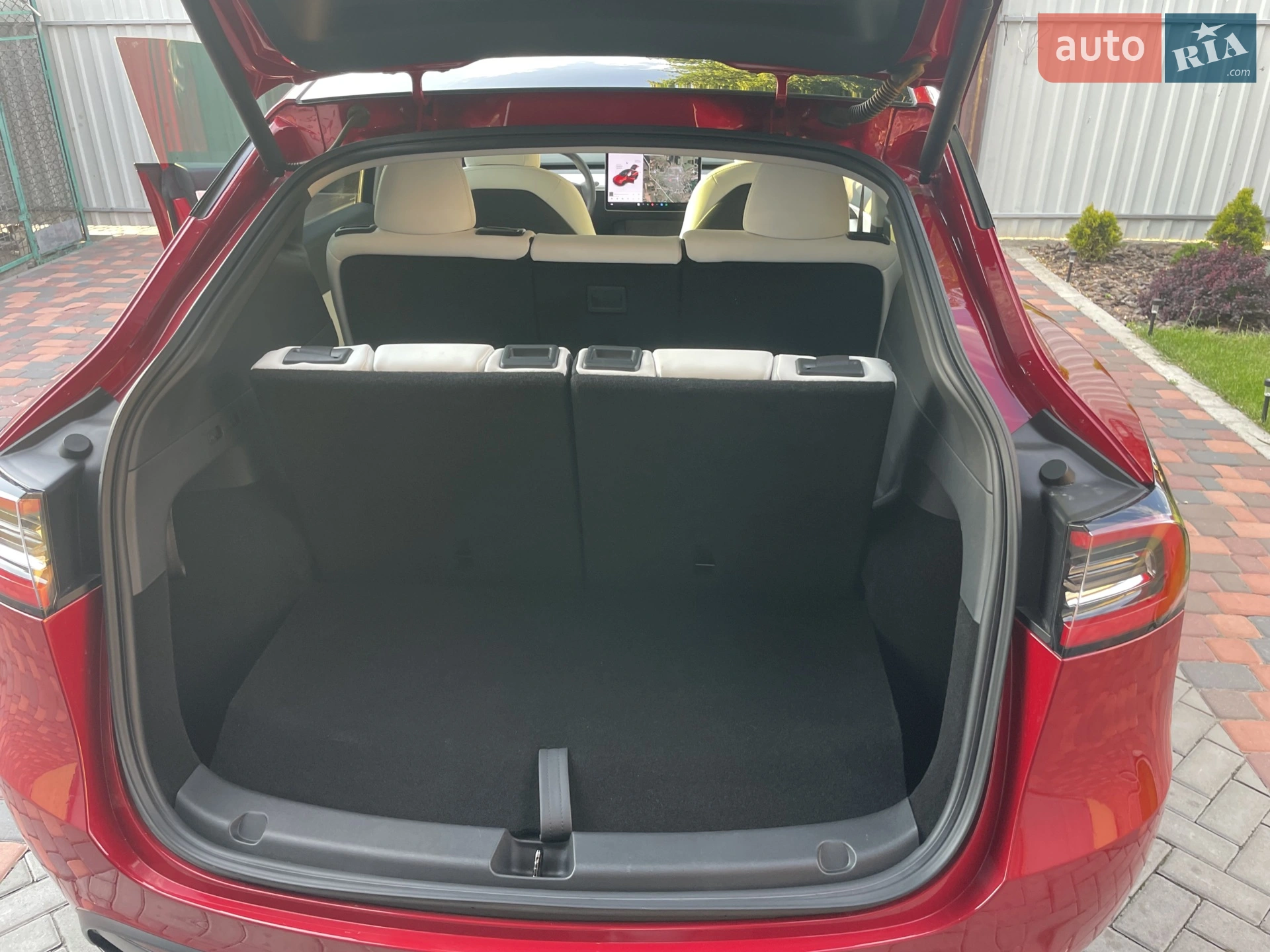 2021 Tesla Model Y - мініатюра 43