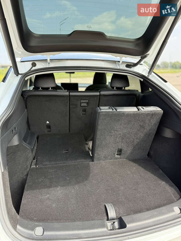 Внедорожник / Кроссовер Tesla Model Y 2022 в Киеве фото 16 Внедорожник / Кроссовер Tesla Model Y 2022 в Киеве