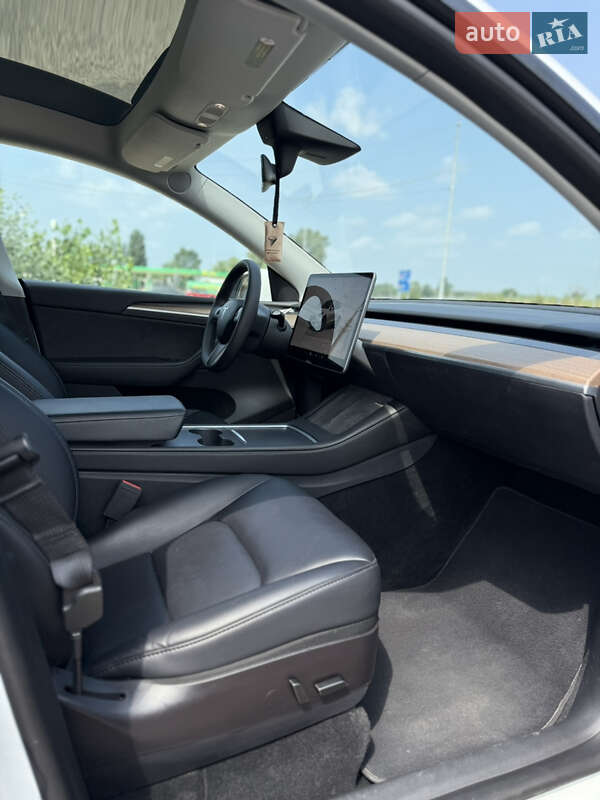 Внедорожник / Кроссовер Tesla Model Y 2022 в Киеве фото 19 Внедорожник / Кроссовер Tesla Model Y 2022 в Киеве