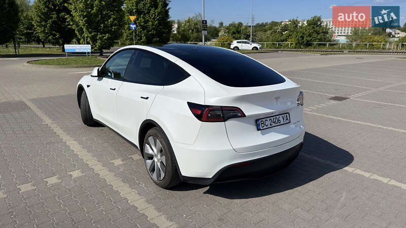 Внедорожник / Кроссовер Tesla Model Y 2021 в Львове