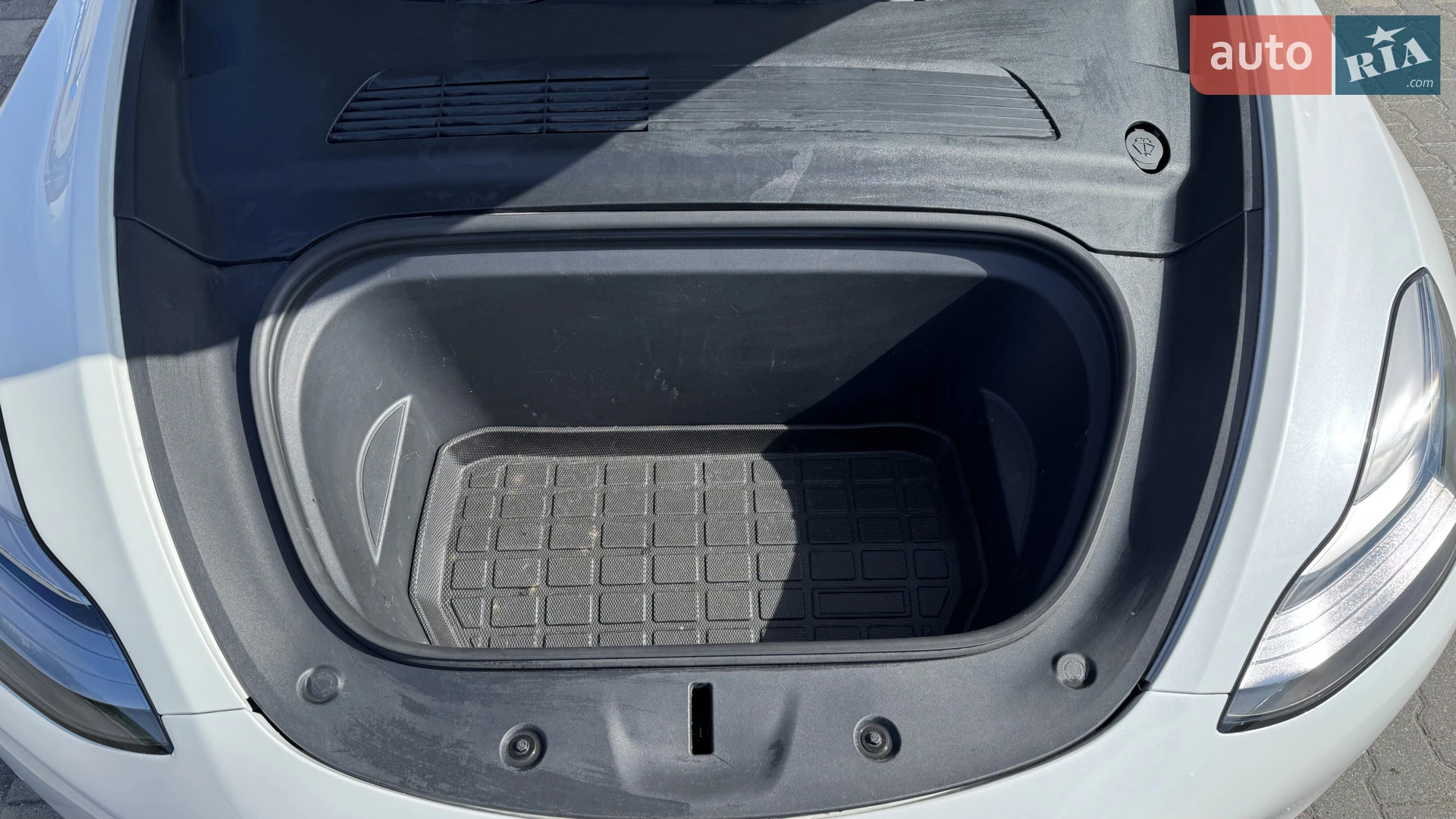 2021 Tesla Model Y - мініатюра 14
