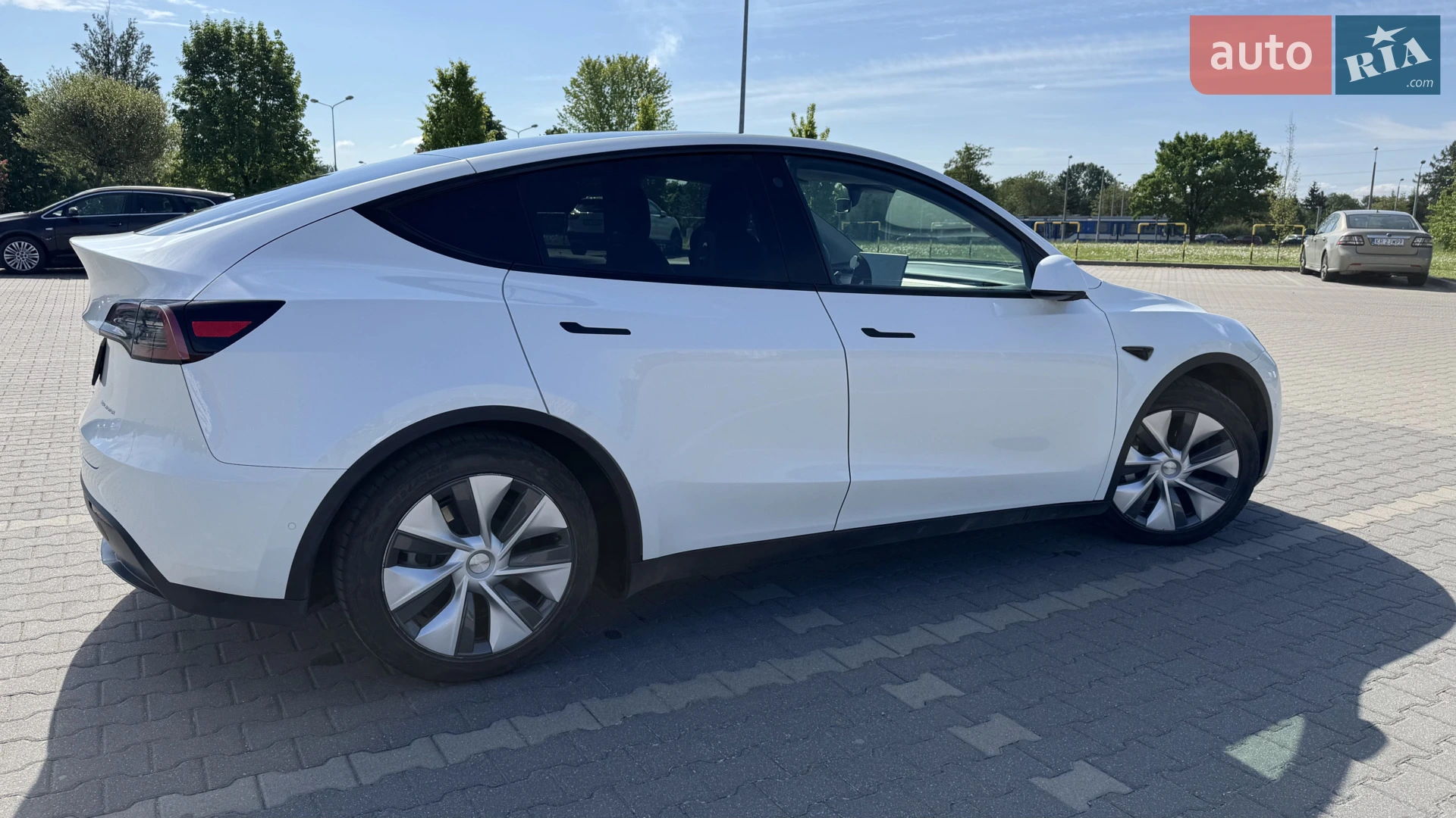 2021 Tesla Model Y - мініатюра 12