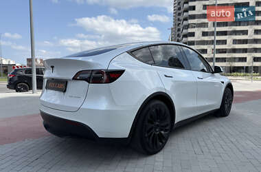 Внедорожник / Кроссовер Tesla Model Y 2023 в 