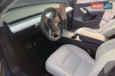 Внедорожник / Кроссовер Tesla Model Y 2022 в 