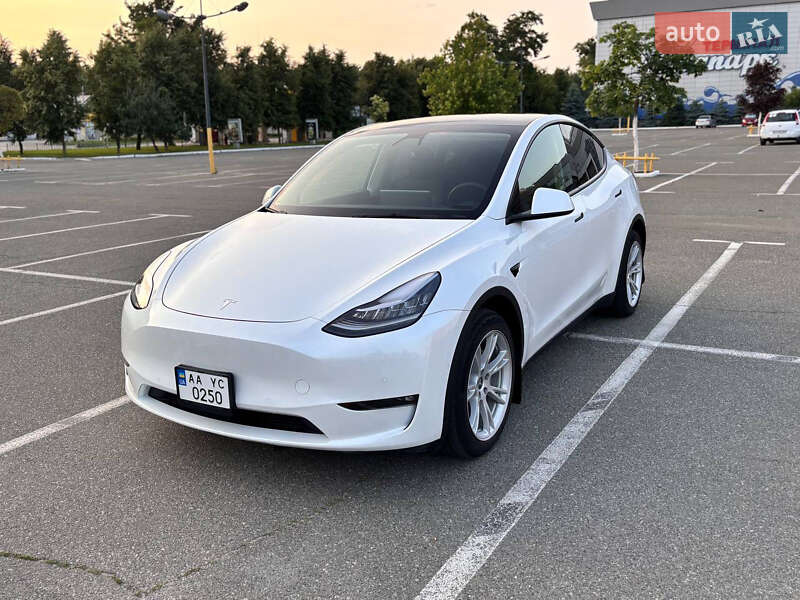 Внедорожник / Кроссовер Tesla Model Y 2021 в Киеве фото 10 Внедорожник / Кроссовер Tesla Model Y 2021 в Киеве