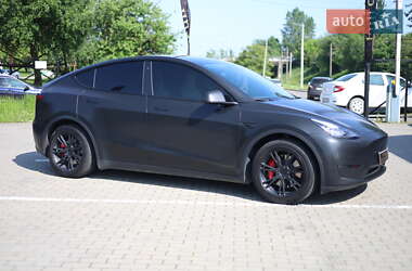 Внедорожник / Кроссовер Tesla Model Y 2021 в 