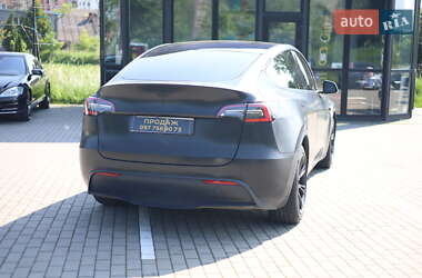 Внедорожник / Кроссовер Tesla Model Y 2021 в 