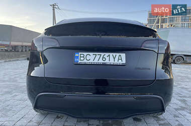 Внедорожник / Кроссовер Tesla Model Y 2021 в 