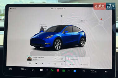 Позашляховик / Кросовер Tesla Model Y 2023 в 