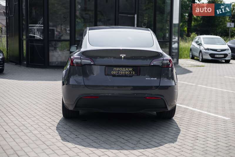 Внедорожник / Кроссовер Tesla Model Y 2024 в Львове