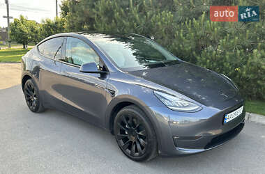 Внедорожник / Кроссовер Tesla Model Y 2023 в 