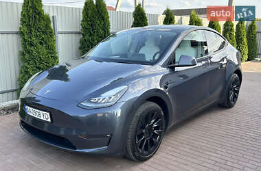 Внедорожник / Кроссовер Tesla Model Y 2023 в 