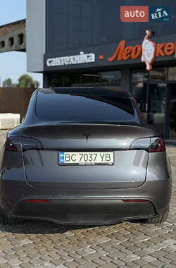 Внедорожник / Кроссовер Tesla Model Y 2020 в 