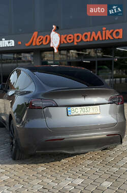 Внедорожник / Кроссовер Tesla Model Y 2020 в 