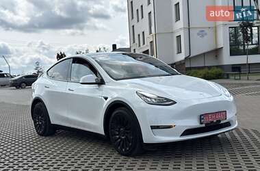 Внедорожник / Кроссовер Tesla Model Y 2021 в 