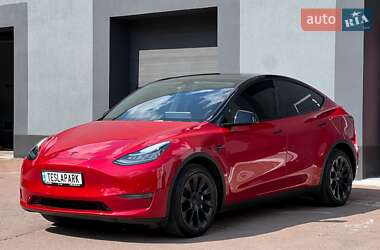 Позашляховик / Кросовер Tesla Model Y 2022 в 