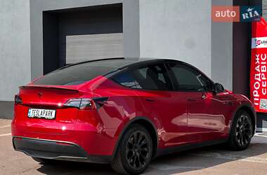 Позашляховик / Кросовер Tesla Model Y 2022 в 