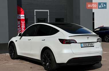 Внедорожник / Кроссовер Tesla Model Y 2022 в 