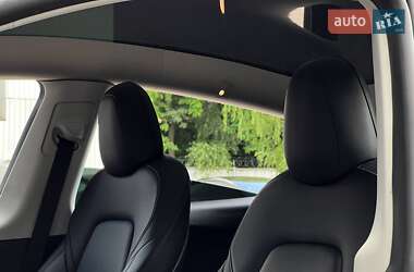 Внедорожник / Кроссовер Tesla Model Y 2022 в 