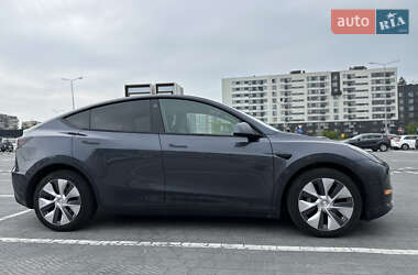 Позашляховик / Кросовер Tesla Model Y 2022 в 