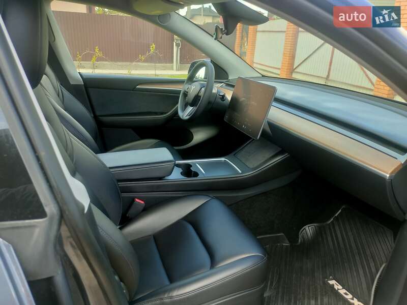 Внедорожник / Кроссовер Tesla Model Y 2023 в Киеве фото 42 Внедорожник / Кроссовер Tesla Model Y 2023 в Киеве