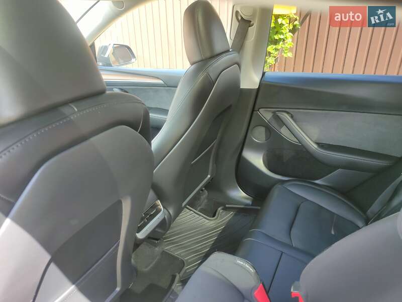 Внедорожник / Кроссовер Tesla Model Y 2023 в Киеве фото 57 Внедорожник / Кроссовер Tesla Model Y 2023 в Киеве