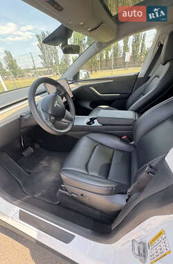 Внедорожник / Кроссовер Tesla Model Y 2023 в 