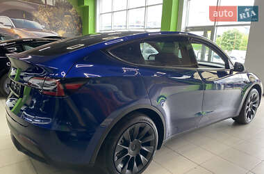 Внедорожник / Кроссовер Tesla Model Y 2024 в 