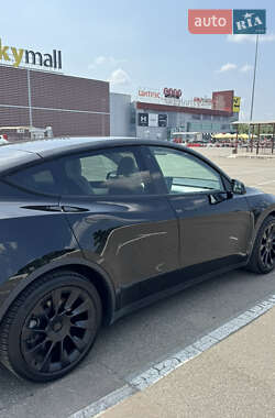 Внедорожник / Кроссовер Tesla Model Y 2021 в 