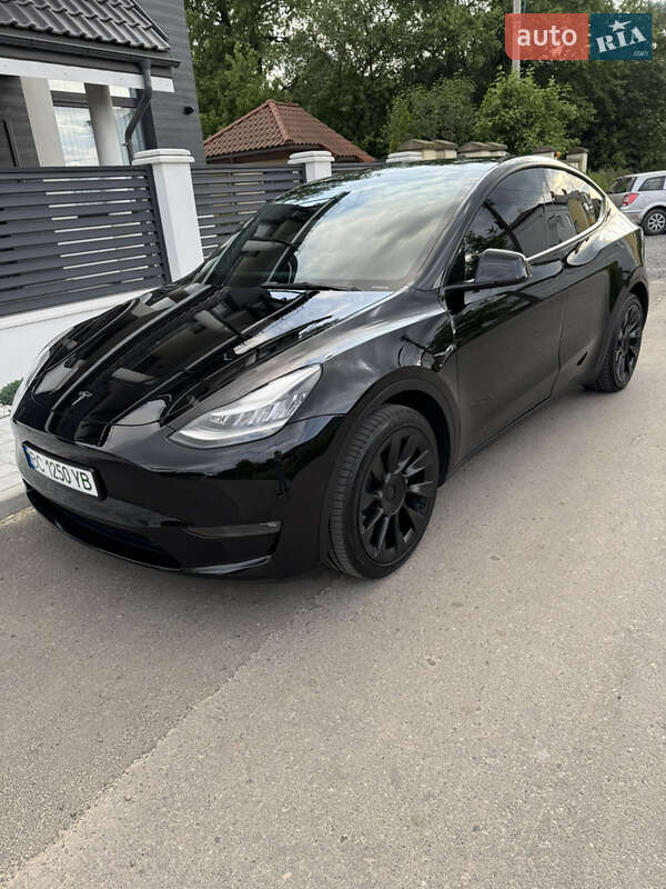 Внедорожник / Кроссовер Tesla Model Y 2021 в Дрогобыче