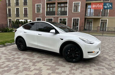 Внедорожник / Кроссовер Tesla Model Y 2022 в 