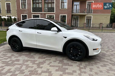 Внедорожник / Кроссовер Tesla Model Y 2022 в 