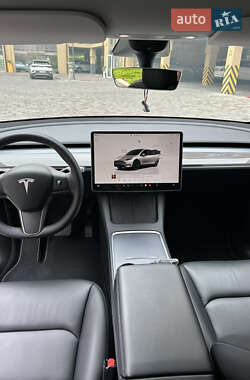 Внедорожник / Кроссовер Tesla Model Y 2022 в 