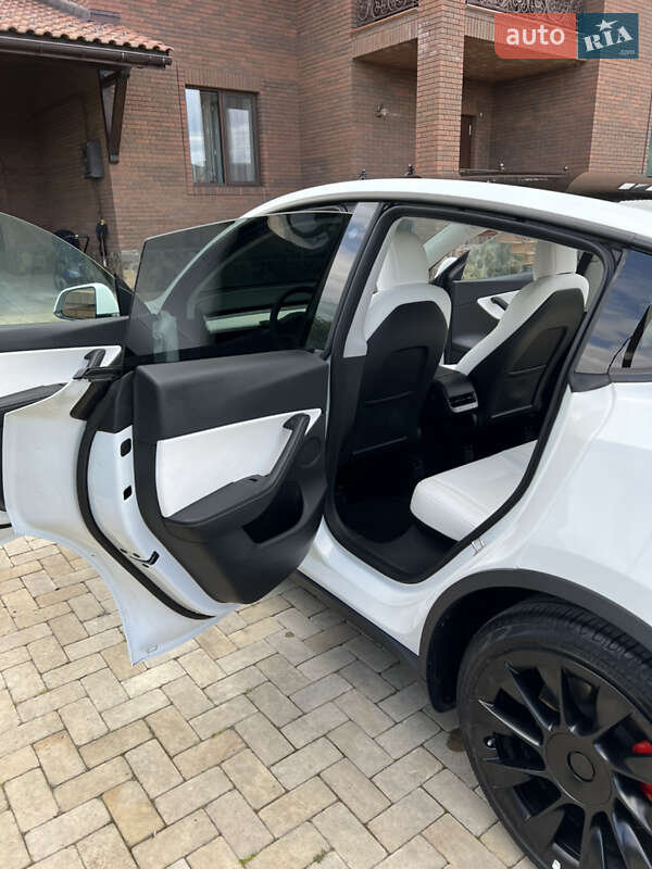 Внедорожник / Кроссовер Tesla Model Y 2022 в Виннице фото 15 Внедорожник / Кроссовер Tesla Model Y 2022 в Виннице