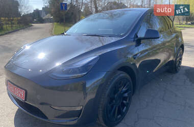Внедорожник / Кроссовер Tesla Model Y 2024 в 