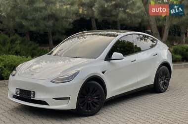 Внедорожник / Кроссовер Tesla Model Y 2023 в 