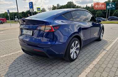 Внедорожник / Кроссовер Tesla Model Y 2020 в 