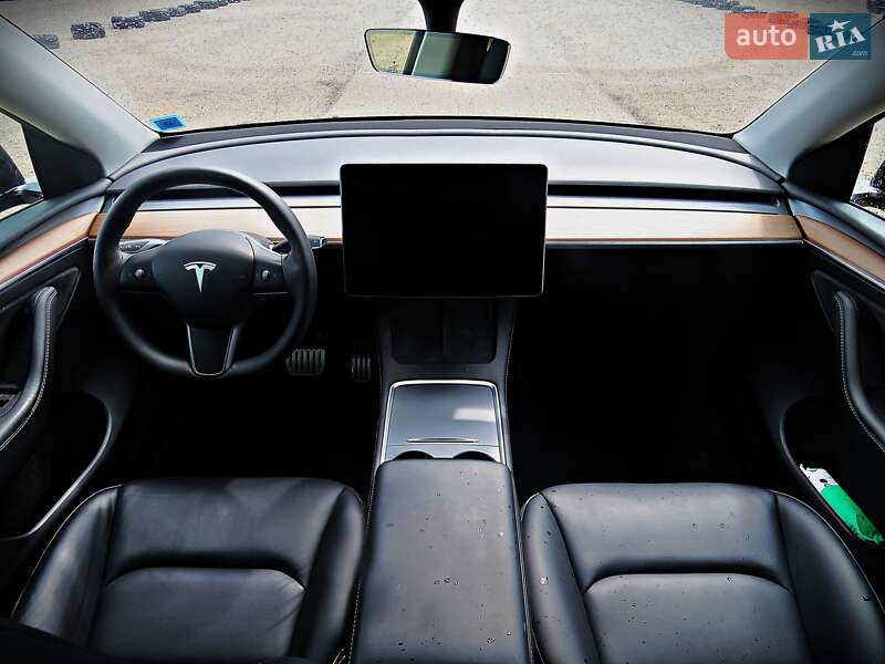 Внедорожник / Кроссовер Tesla Model Y 2022 в Черкассах