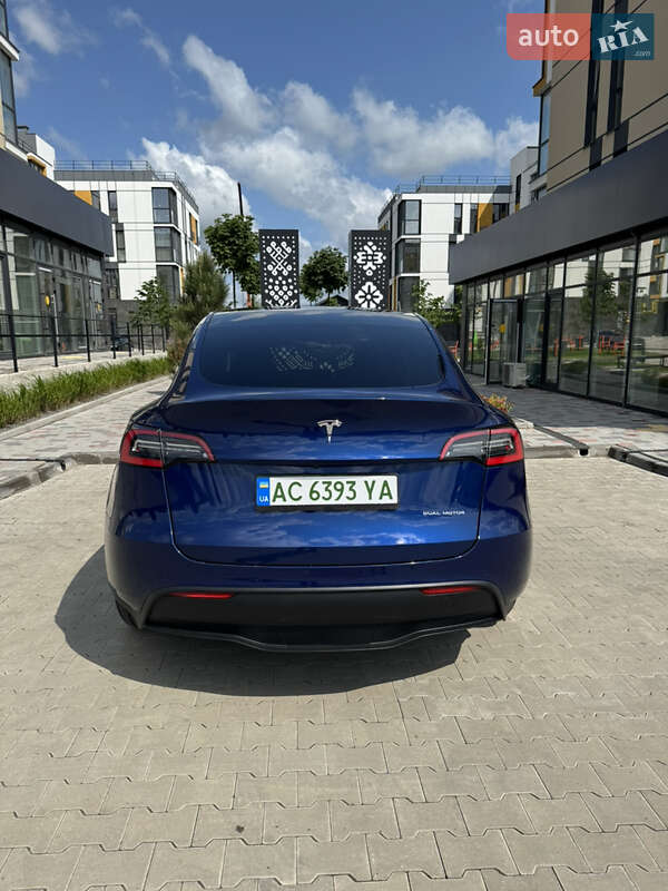 Позашляховик / Кросовер Tesla Model Y 2021 в Луцьку