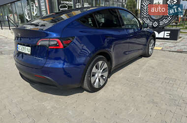 Внедорожник / Кроссовер Tesla Model Y 2021 в 