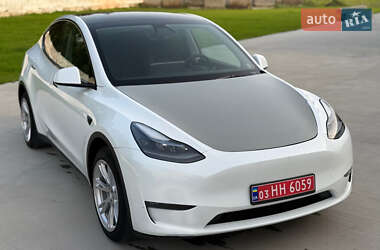 Внедорожник / Кроссовер Tesla Model Y 2023 в 