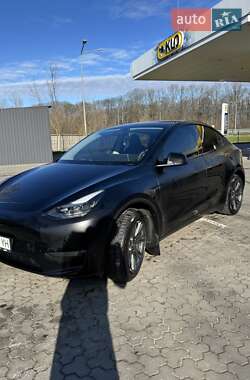 Внедорожник / Кроссовер Tesla Model Y 2023 в 