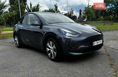 Внедорожник / Кроссовер Tesla Model Y 2023 в 