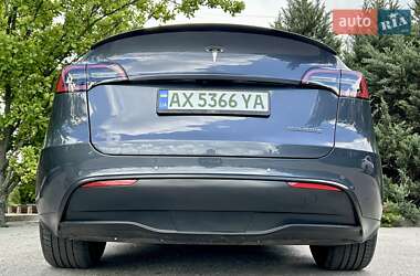 Внедорожник / Кроссовер Tesla Model Y 2022 в 