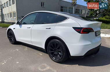 Внедорожник / Кроссовер Tesla Model Y 2022 в 