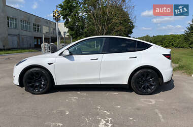 Внедорожник / Кроссовер Tesla Model Y 2022 в 