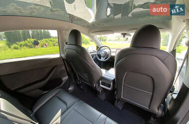 Внедорожник / Кроссовер Tesla Model Y 2022 в 